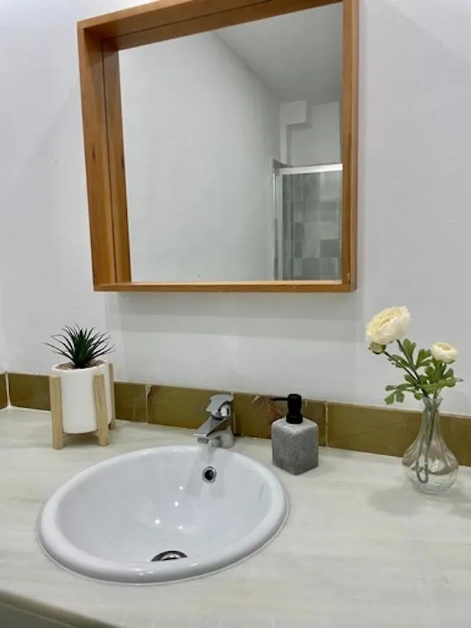 Holidays2Malaga Jinetes Junto Casco Historico & Parking Apartment